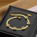 Gold Stone Bracelet – Elegant & Adjustable