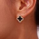 Zaekoon Clover Necklace & Earrings Set – Gold-Plated Elegance